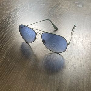 Turquoise Pilot Sunglasses